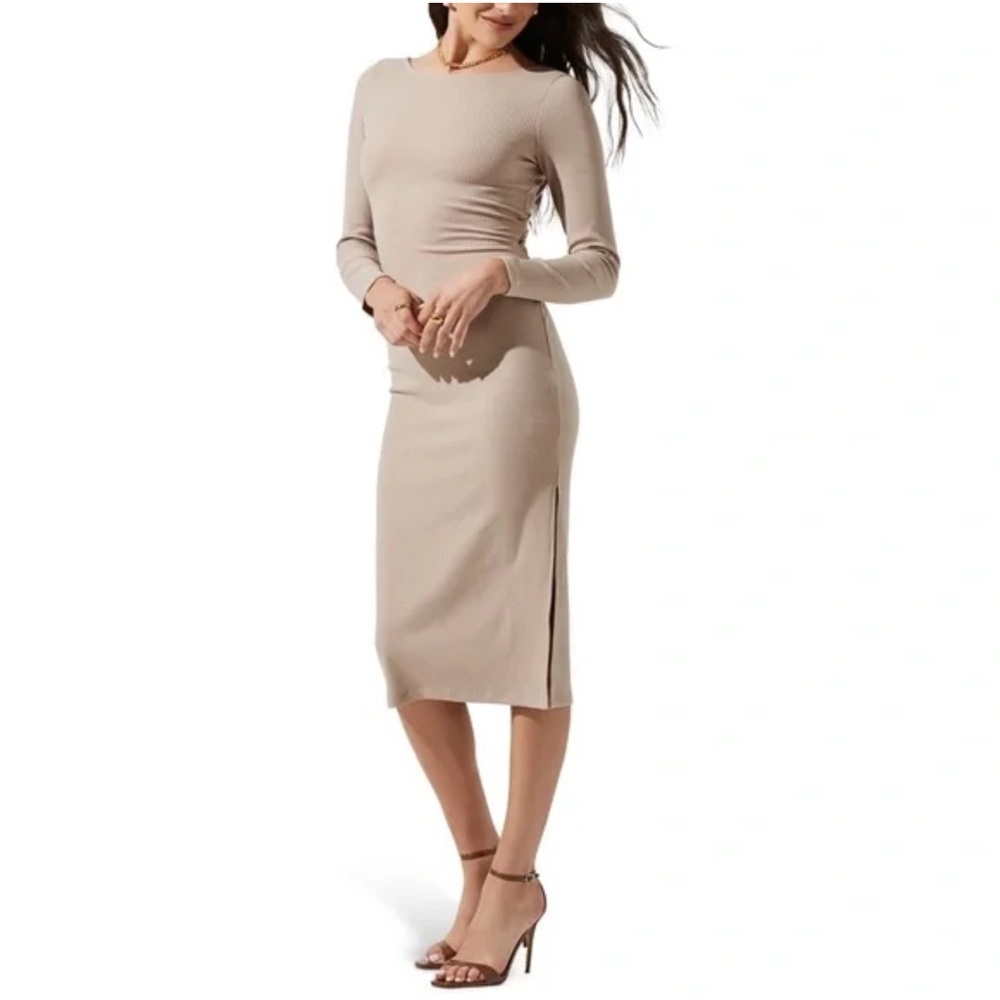 ASTR cross back long sleeve ribbed dress
